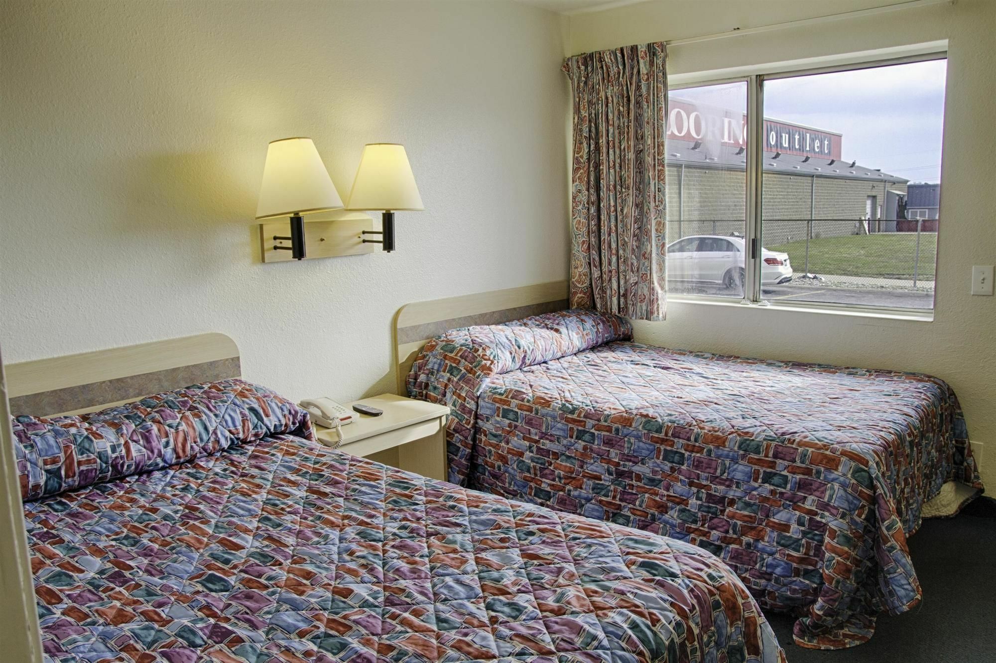 Super 8 By Wyndham Florence Exteriér fotografie